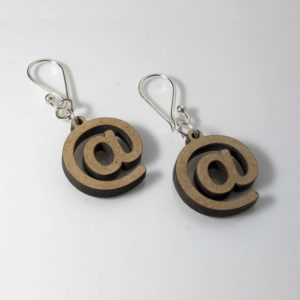 aretes-arroba-kurmiwasi